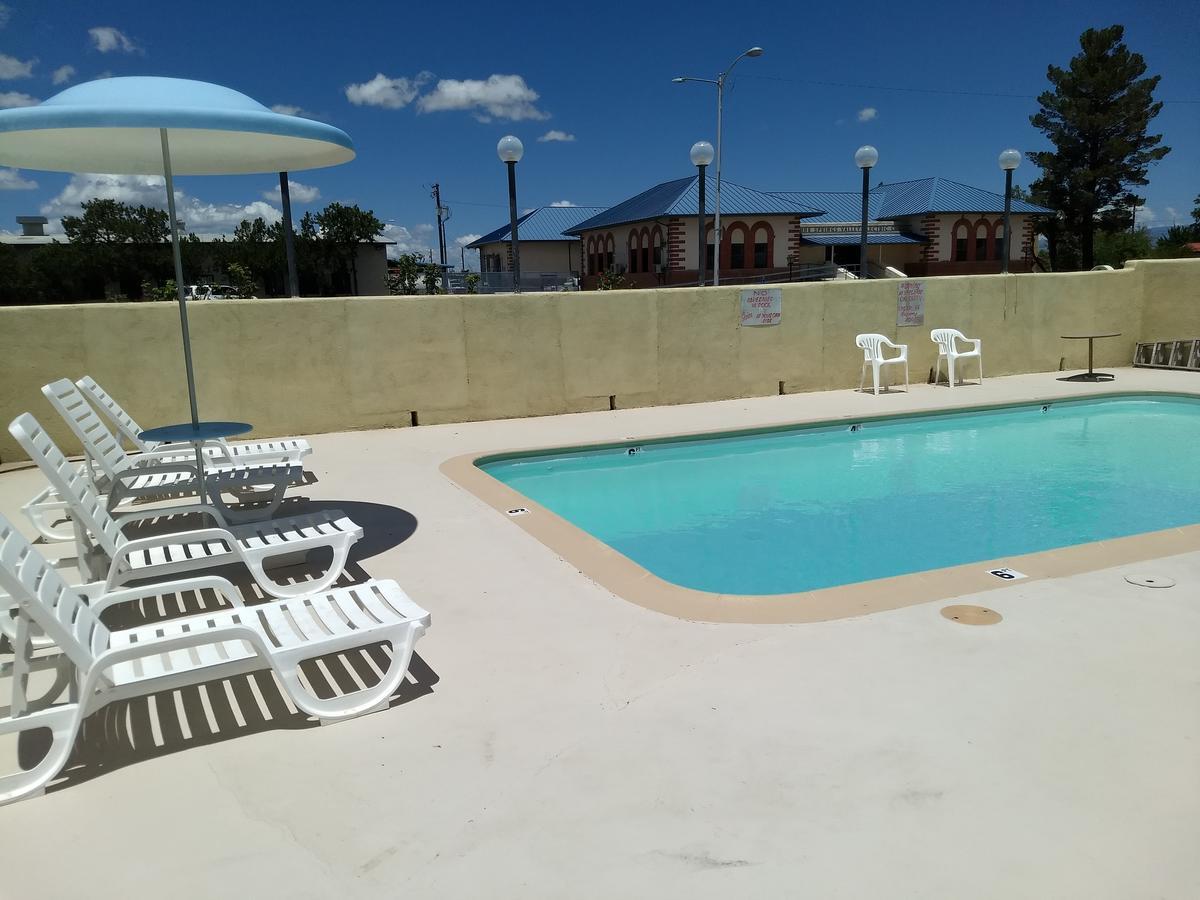 Motel 8 Уилкокс Екстериор снимка
